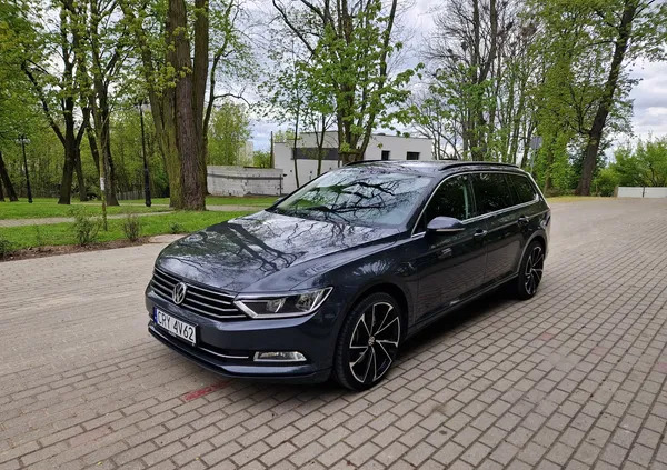 rypin Volkswagen Passat cena 59900 przebieg: 201960, rok produkcji 2018 z Rypin